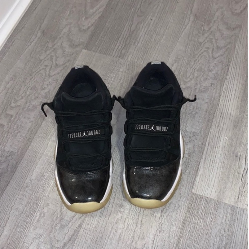 Jordan 11 barron lows